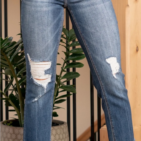High Rise Distressed Blue Jeans - Picture 6 of 6